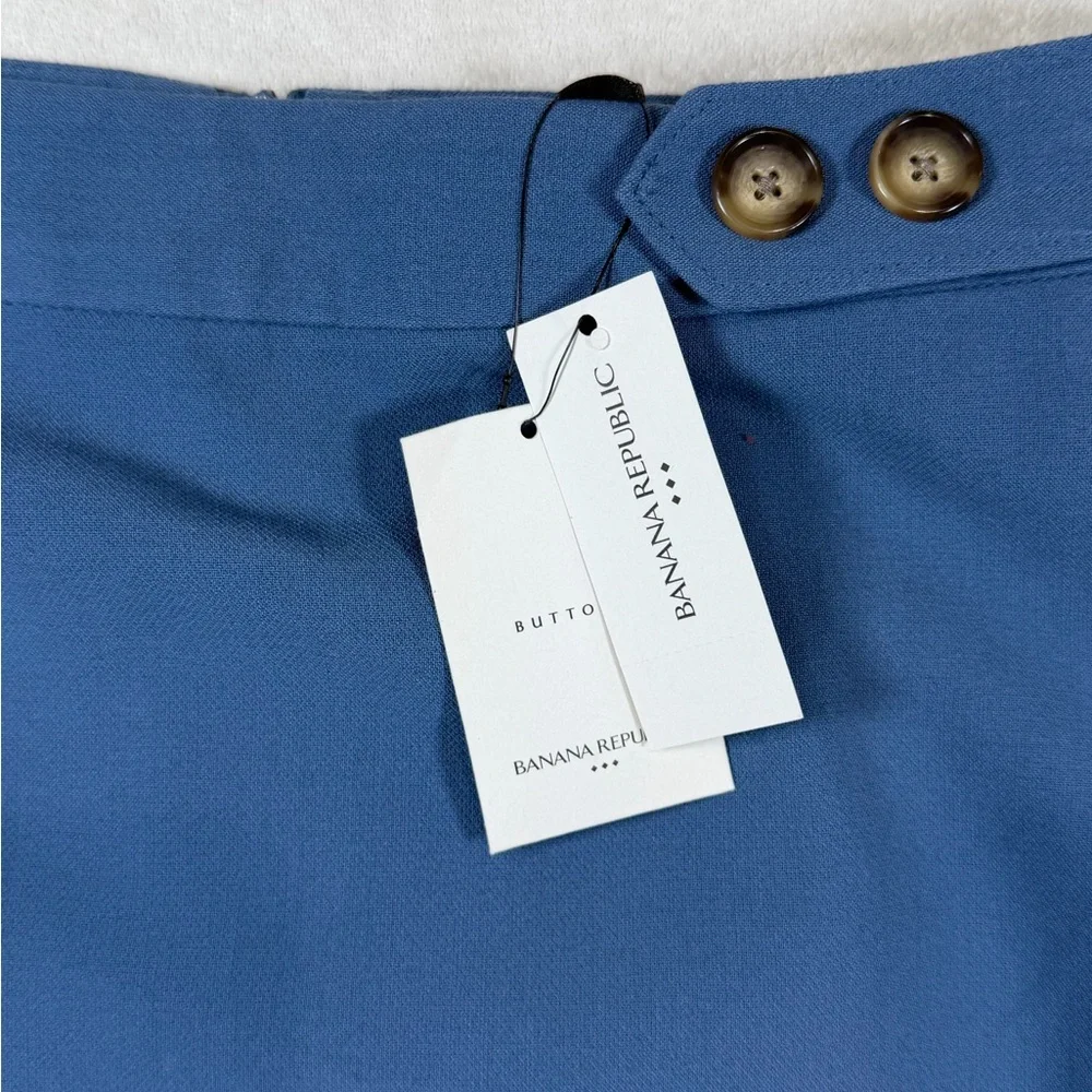 NWT Banana Republic Size 2  Blue Pencil Skirt with Button Accents - Picture 3 of 10